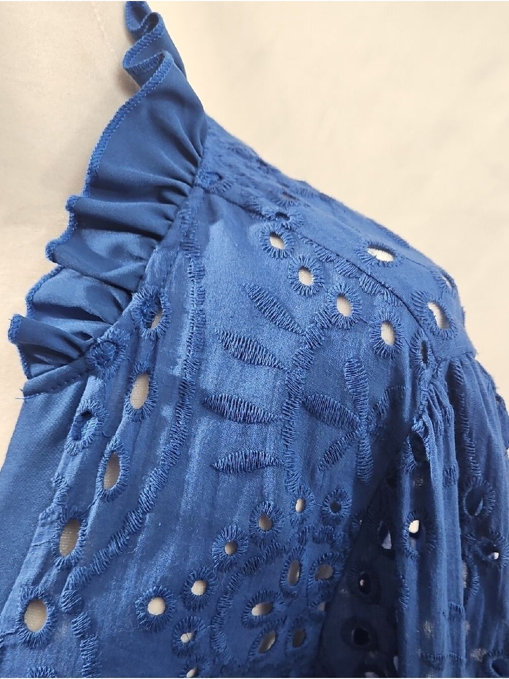 Shein XL Blue Floral Eyelet Embroidery Ruffle Neck Deep V Boho Top Vacation EUC - Picture 12 of 17